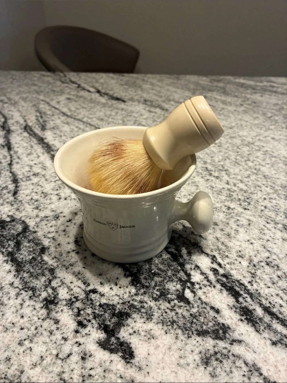 Edwin Jagger porcelain ivory shaving mug with brush